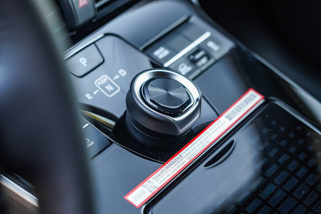 Thumbnail: 2025 Subaru Solterra - 14