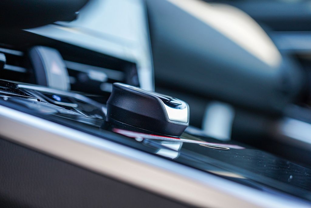 Thumbnail: 2025 Subaru Solterra - 22