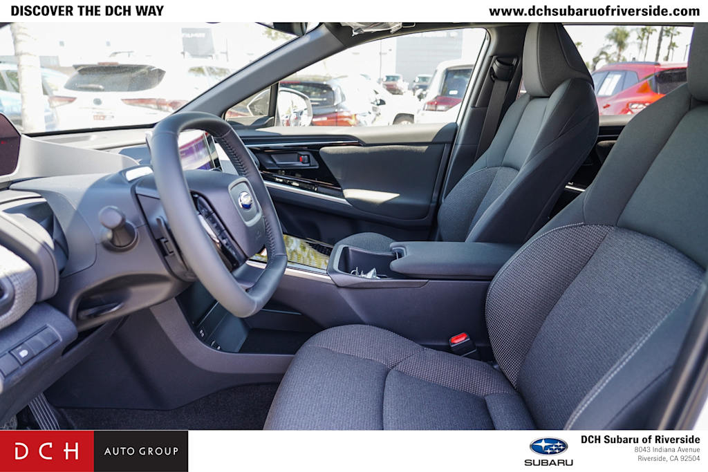 Thumbnail: 2025 Subaru Solterra - 10