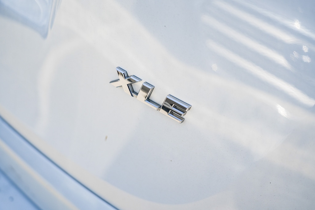Thumbnail: 2016 Toyota RAV4 - 16
