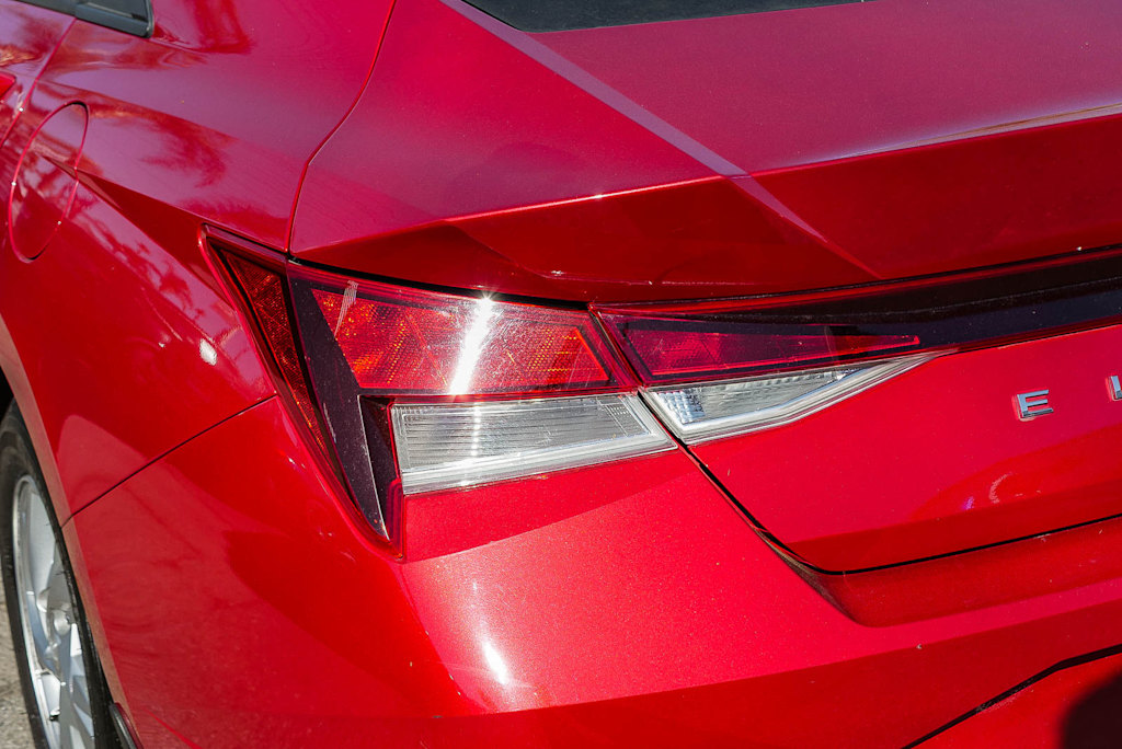 Thumbnail: 2022 Hyundai Elantra - 20