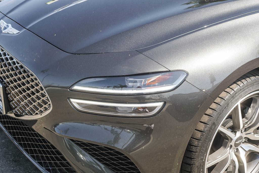 Thumbnail: 2023 Genesis G70 - 7