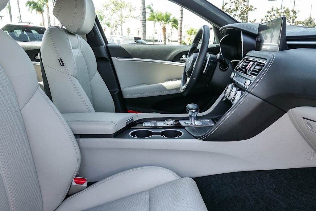 Thumbnail: 2023 Genesis G70 - 9