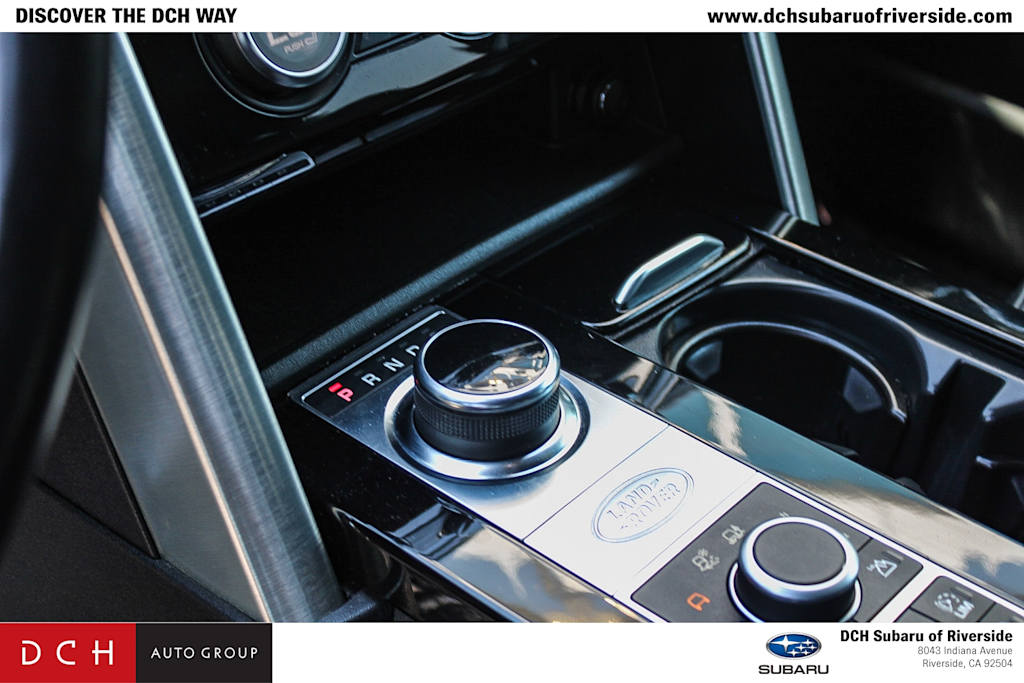 Thumbnail: 2018 Land Rover Discovery - 13