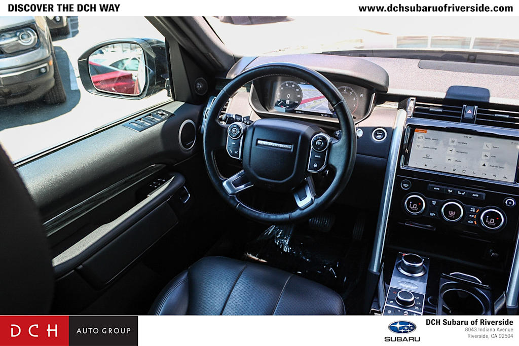 Thumbnail: 2018 Land Rover Discovery - 8