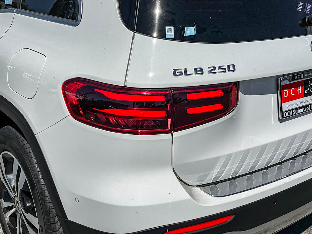 Thumbnail: 2024 Mercedes-Benz GLB - 20