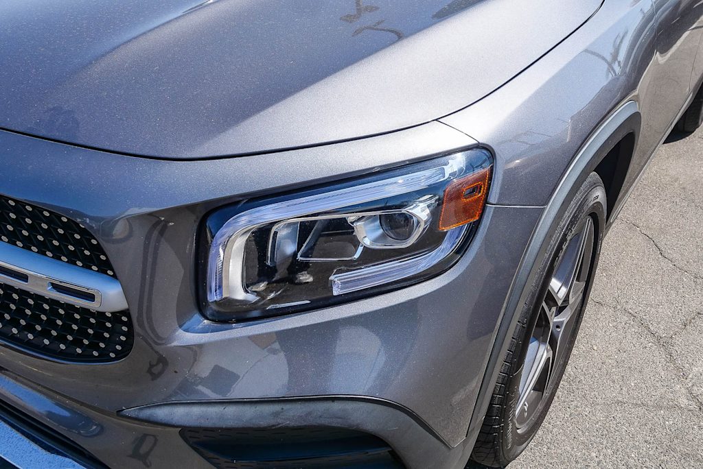 Thumbnail: 2021 Mercedes-Benz GLB - 6