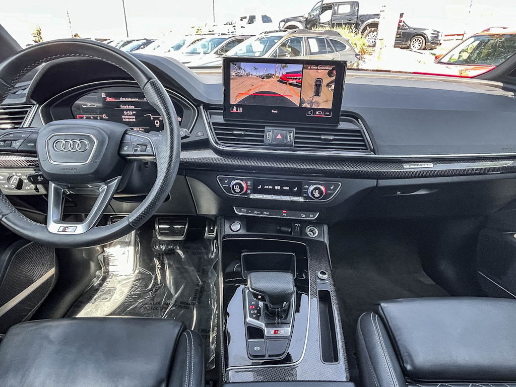 Thumbnail: 2023 Audi SQ5 - 9