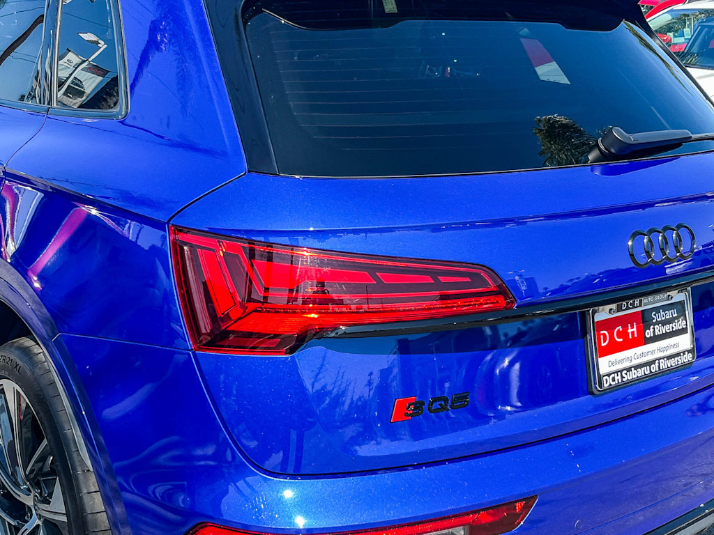 Thumbnail: 2023 Audi SQ5 - 18