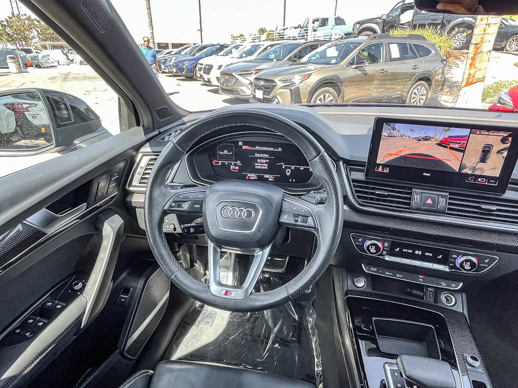 Thumbnail: 2023 Audi SQ5 - 12