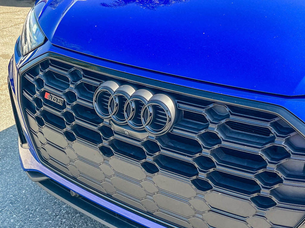 Thumbnail: 2023 Audi SQ5 - 6