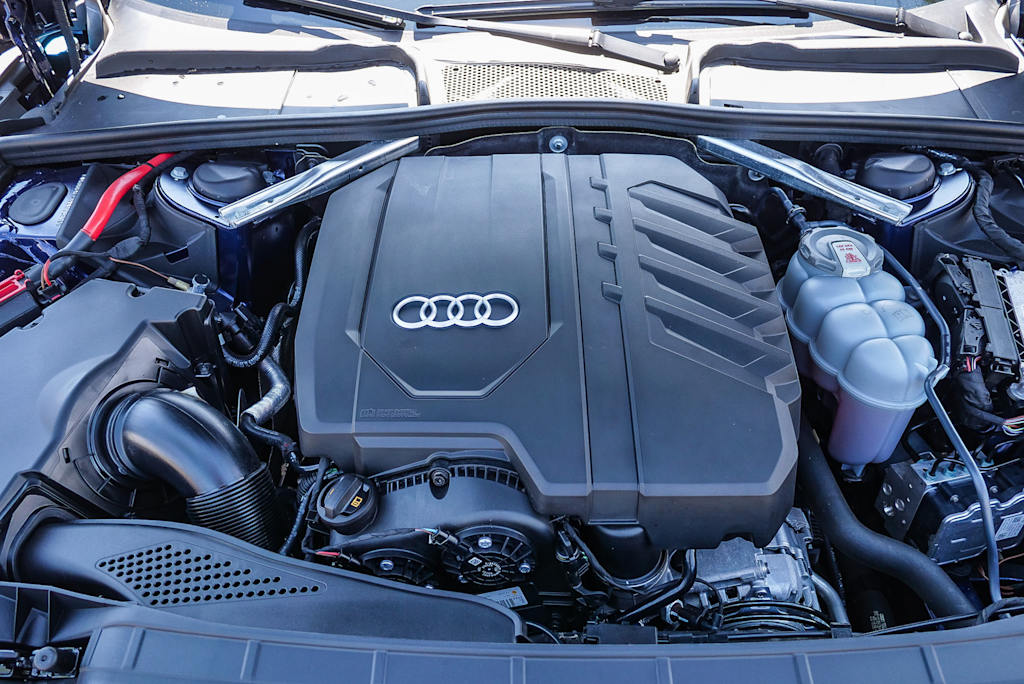 Thumbnail: 2022 Audi A4 - 7