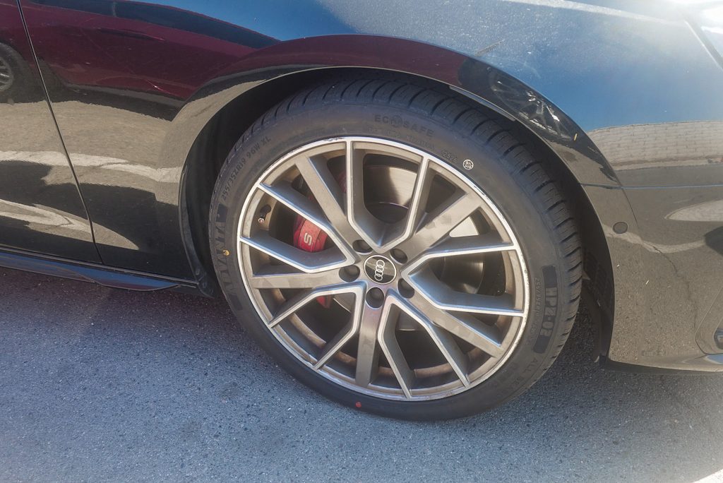 Thumbnail: 2023 Audi S4 - 5