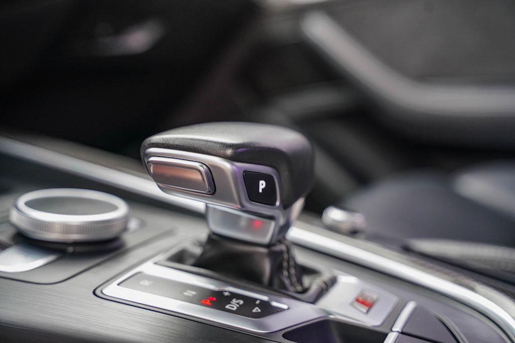 Thumbnail: 2019 Audi S5 - 25