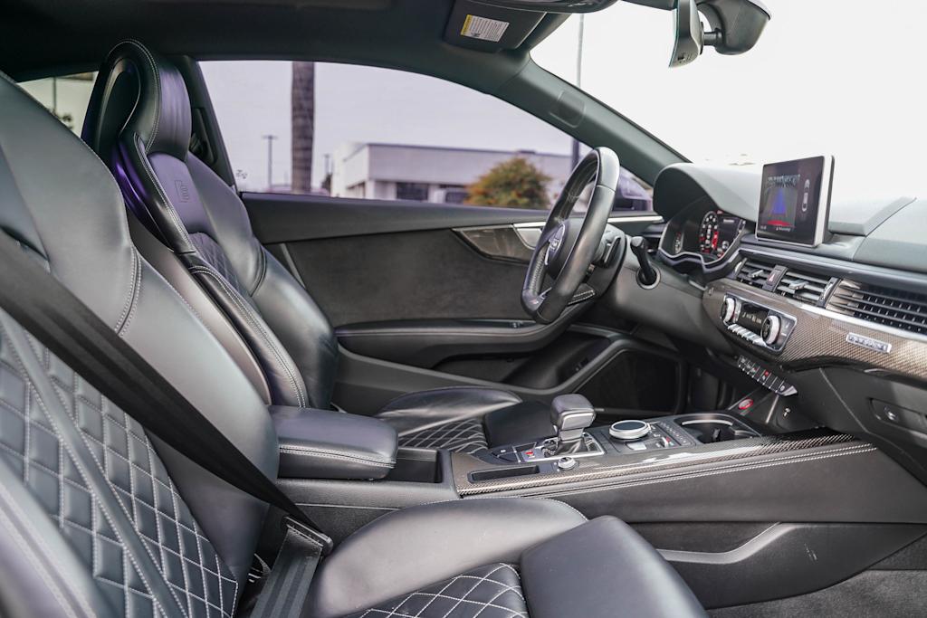 Thumbnail: 2019 Audi S5 - 9