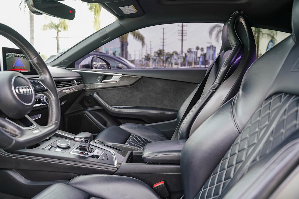 Thumbnail: 2019 Audi S5 - 10