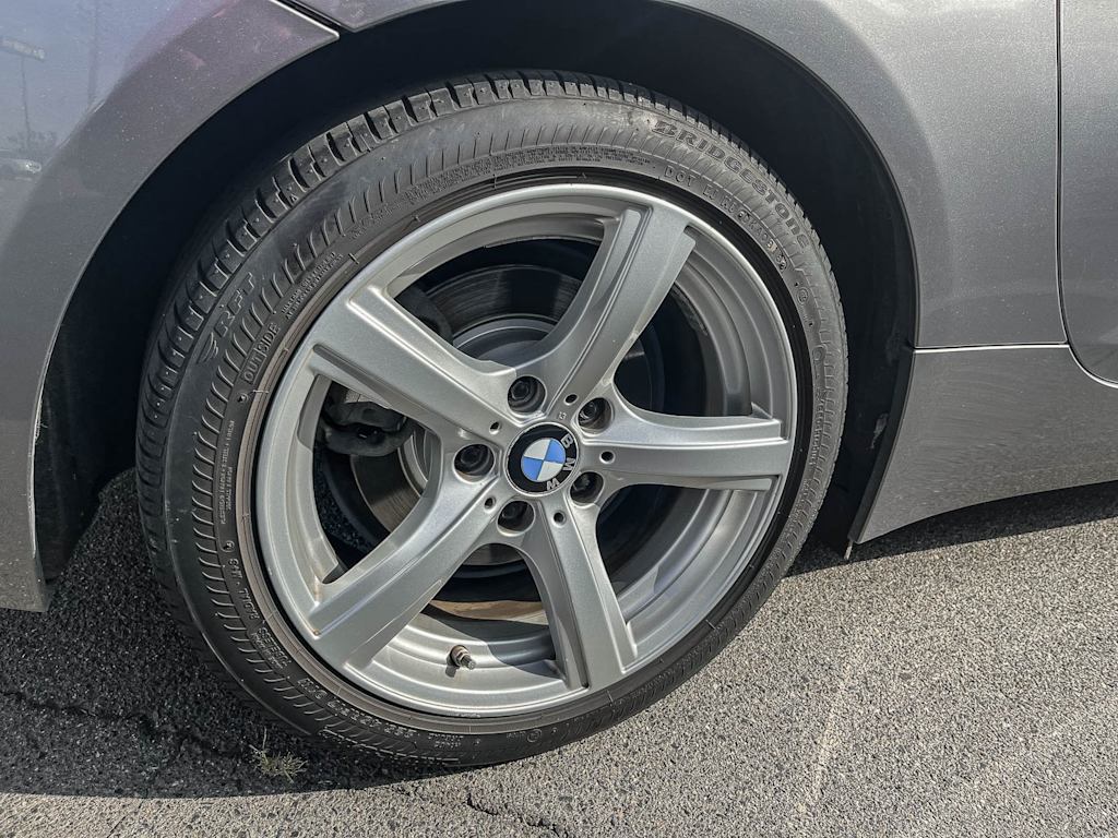 Thumbnail: 2009 BMW Z4 - 14