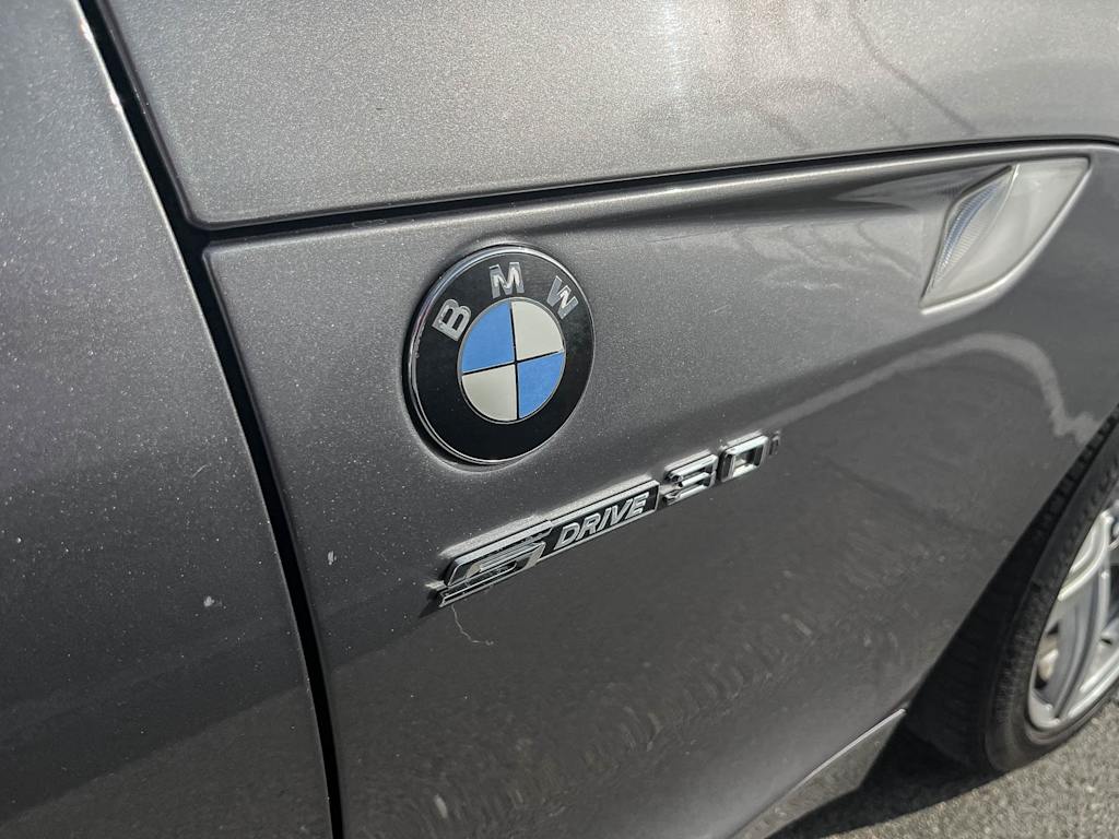 Thumbnail: 2009 BMW Z4 - 10