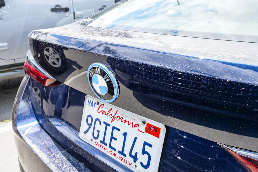 Thumbnail: 2023 BMW i4 - 16
