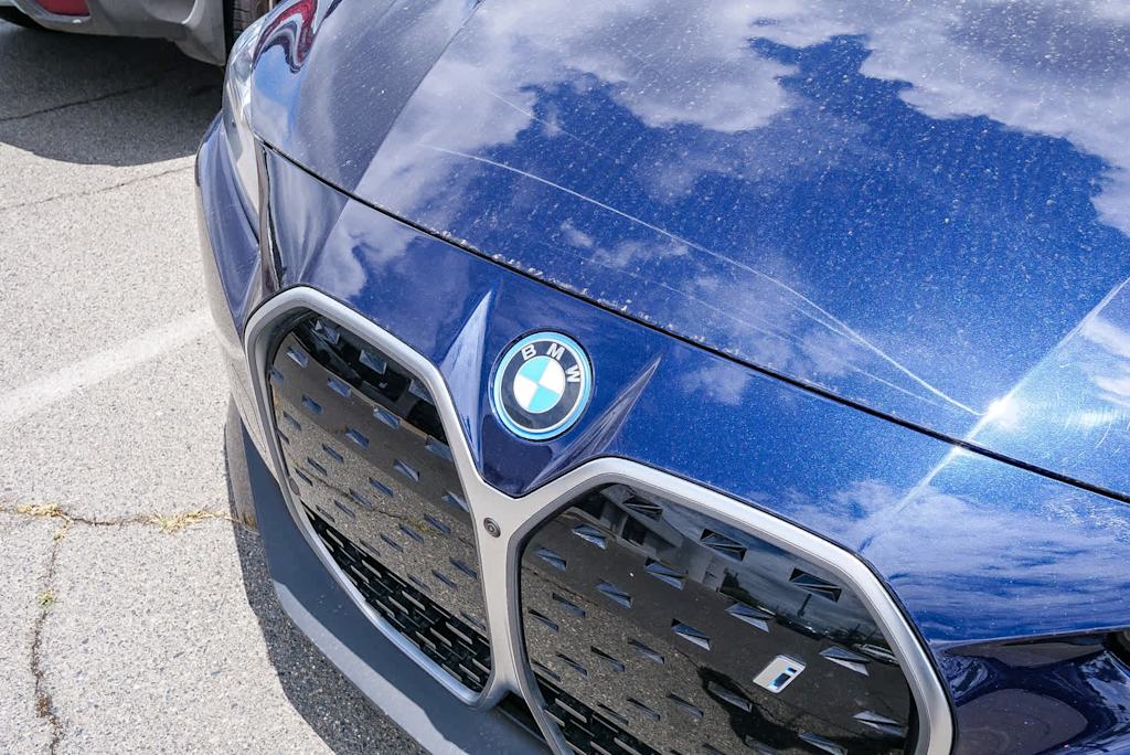 Thumbnail: 2023 BMW i4 - 4