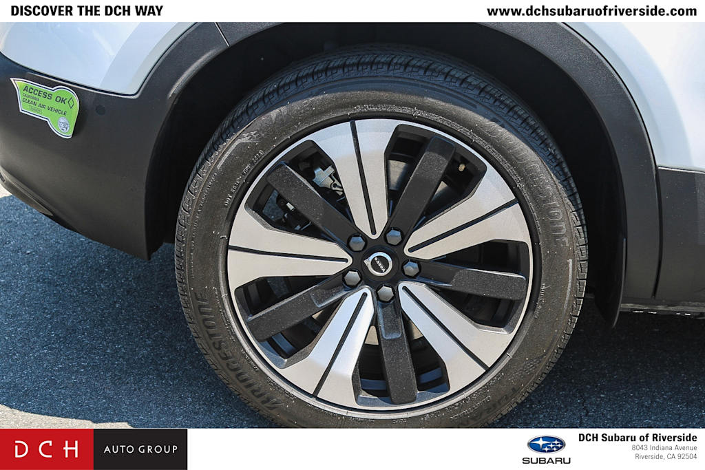 Thumbnail: 2023 Volvo C40 - 19