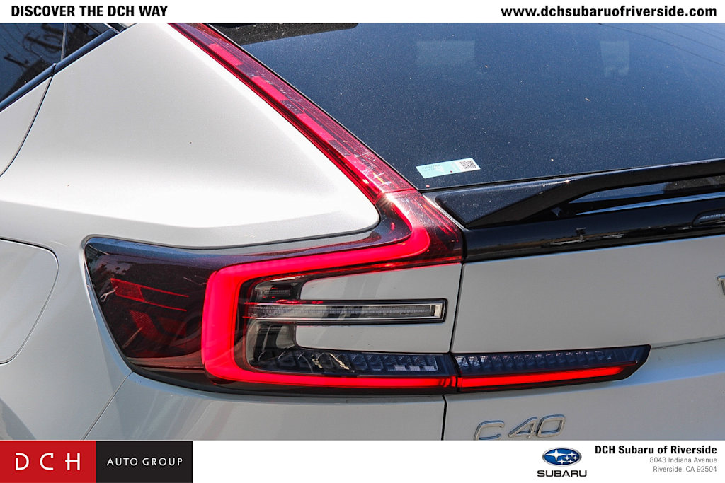 Thumbnail: 2023 Volvo C40 - 17