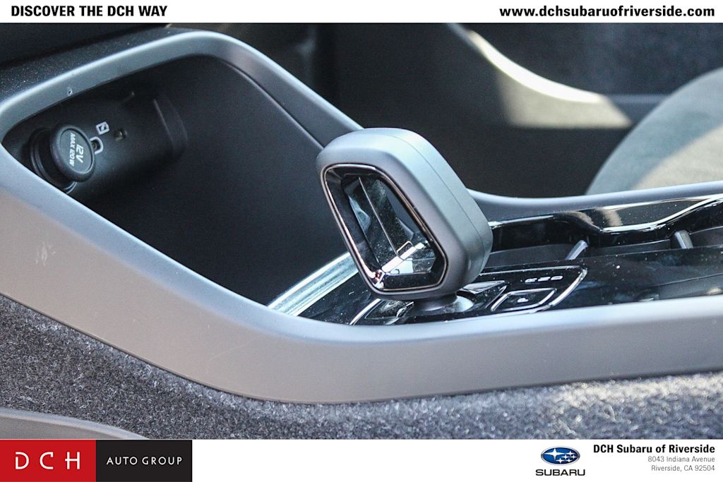 Thumbnail: 2023 Volvo C40 - 22