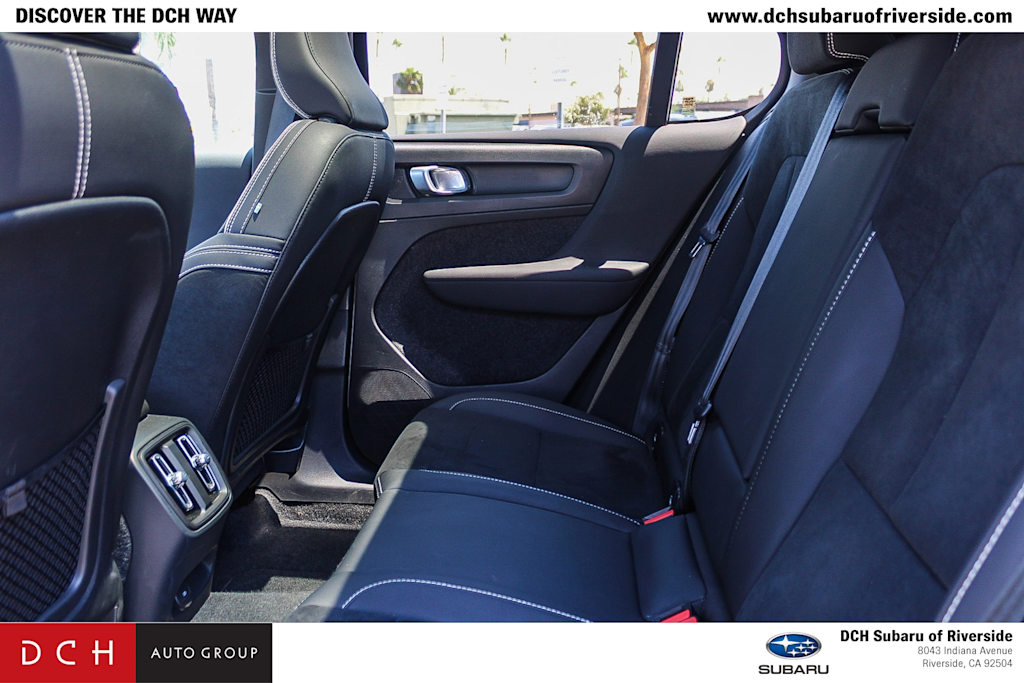 Thumbnail: 2023 Volvo C40 - 11