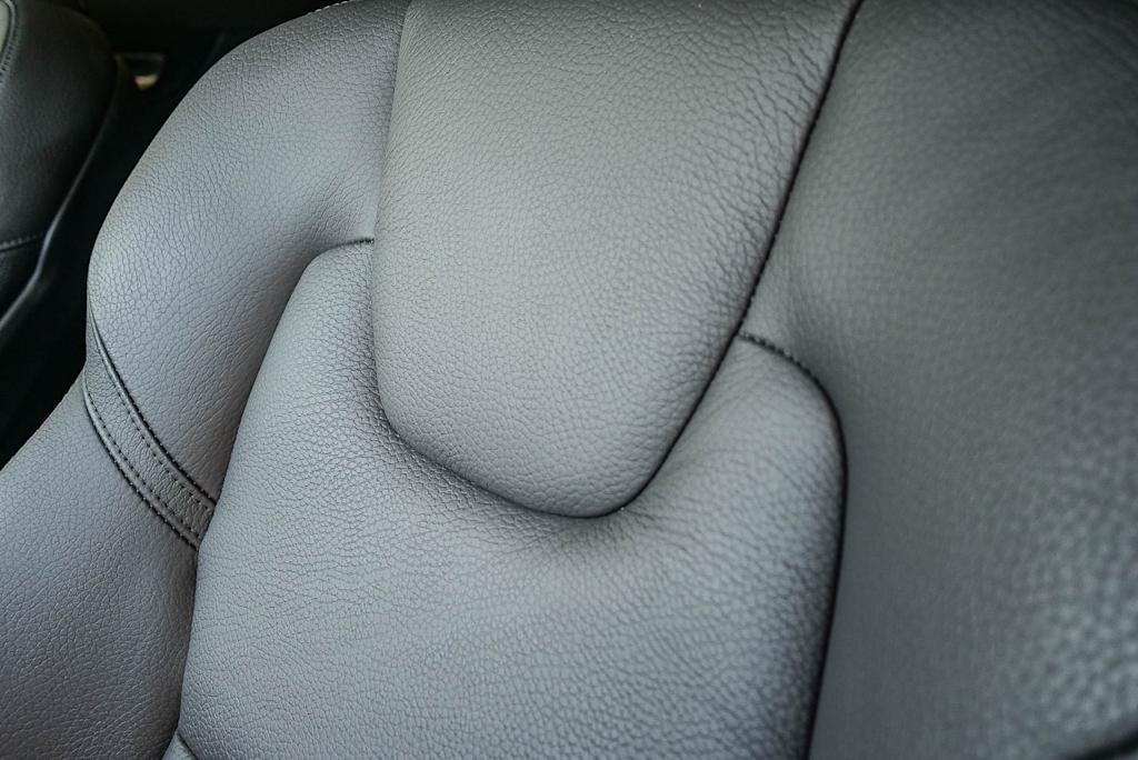 Thumbnail: 2025 Volvo V60 - 23