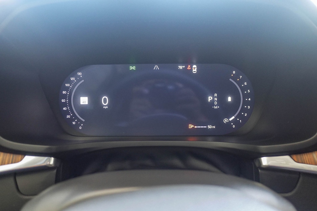 Thumbnail: 2025 Volvo V60 - 14