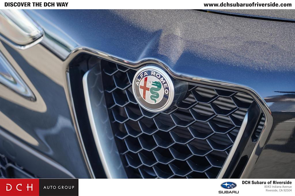 Thumbnail: 2021 Alfa Romeo Stelvio - 6
