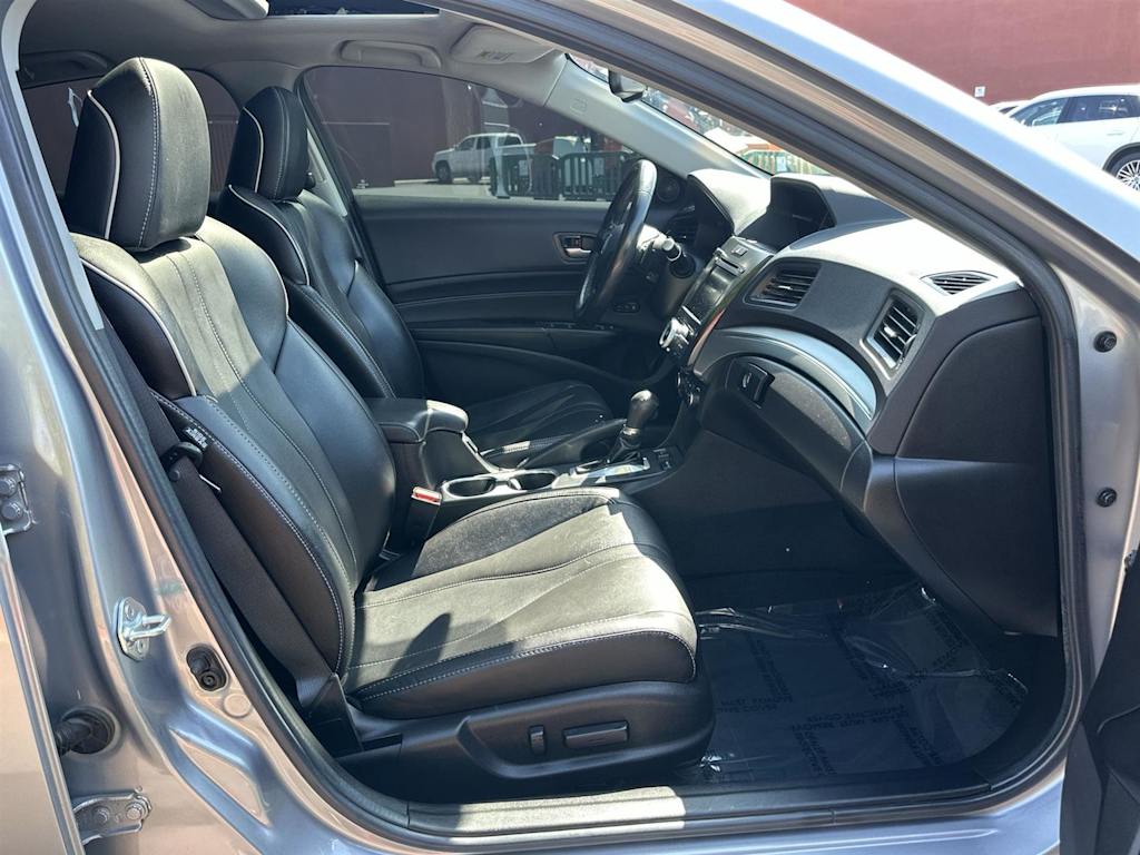 2021 Acura ILX Premium 11