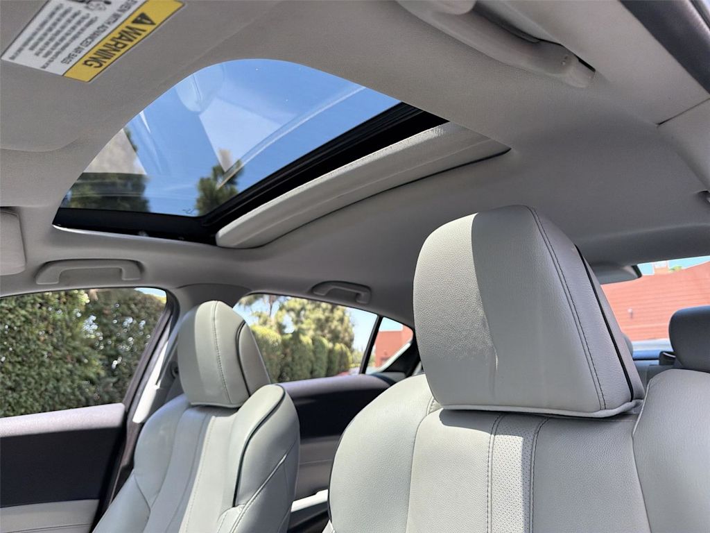 Thumbnail: 2020 Acura ILX - 34