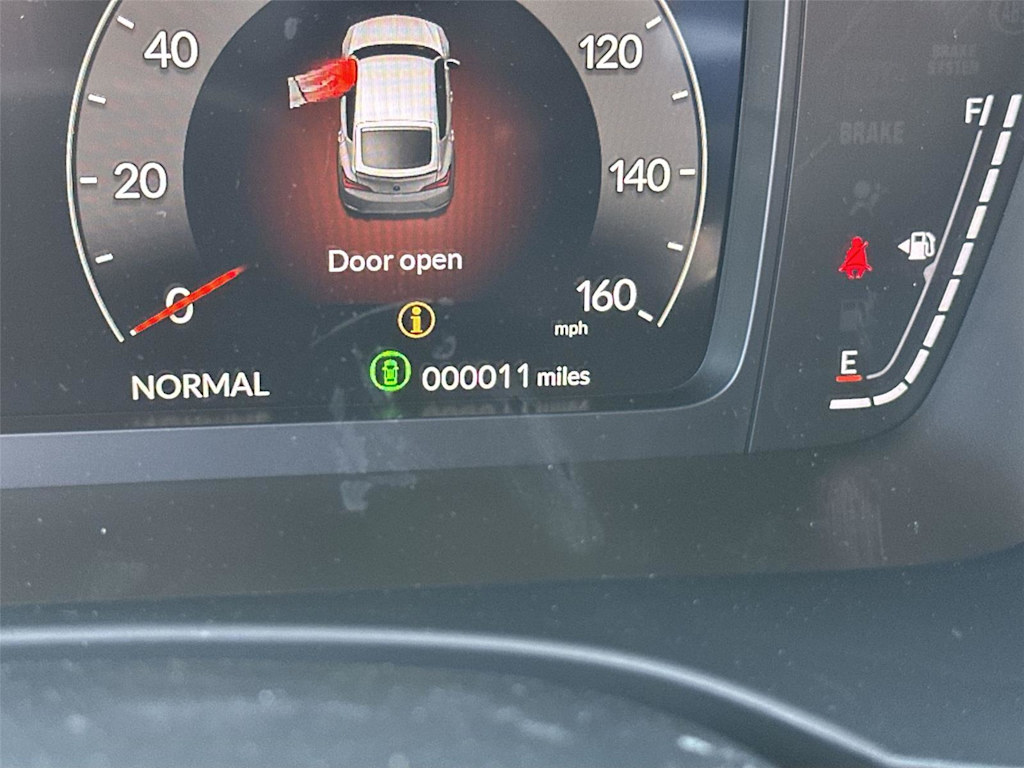 Thumbnail: 2026 Acura Integra - 18