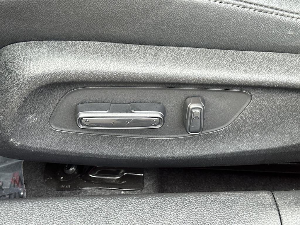 Thumbnail: 2024 Acura Integra - 22