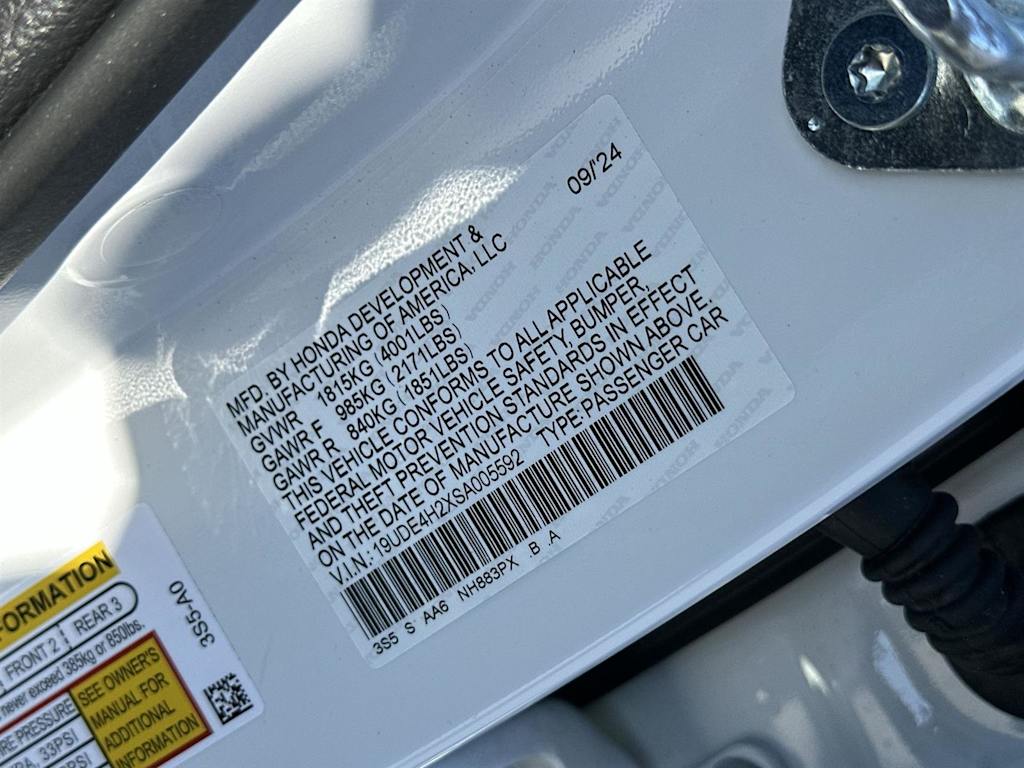 Thumbnail: 2025 Acura Integra - 20