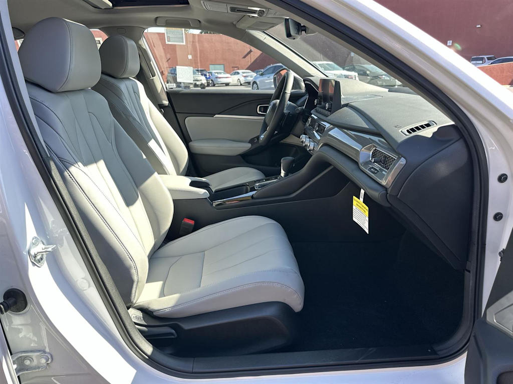 Thumbnail: 2025 Acura Integra - 11