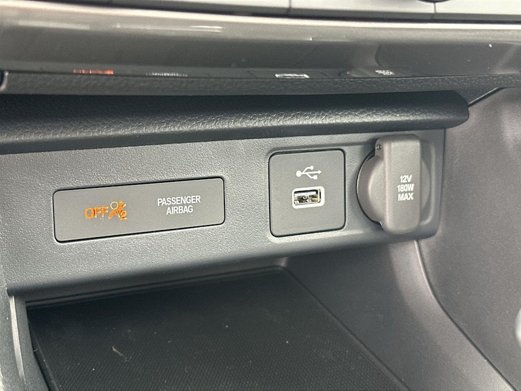 Thumbnail: 2025 Acura Integra - 25