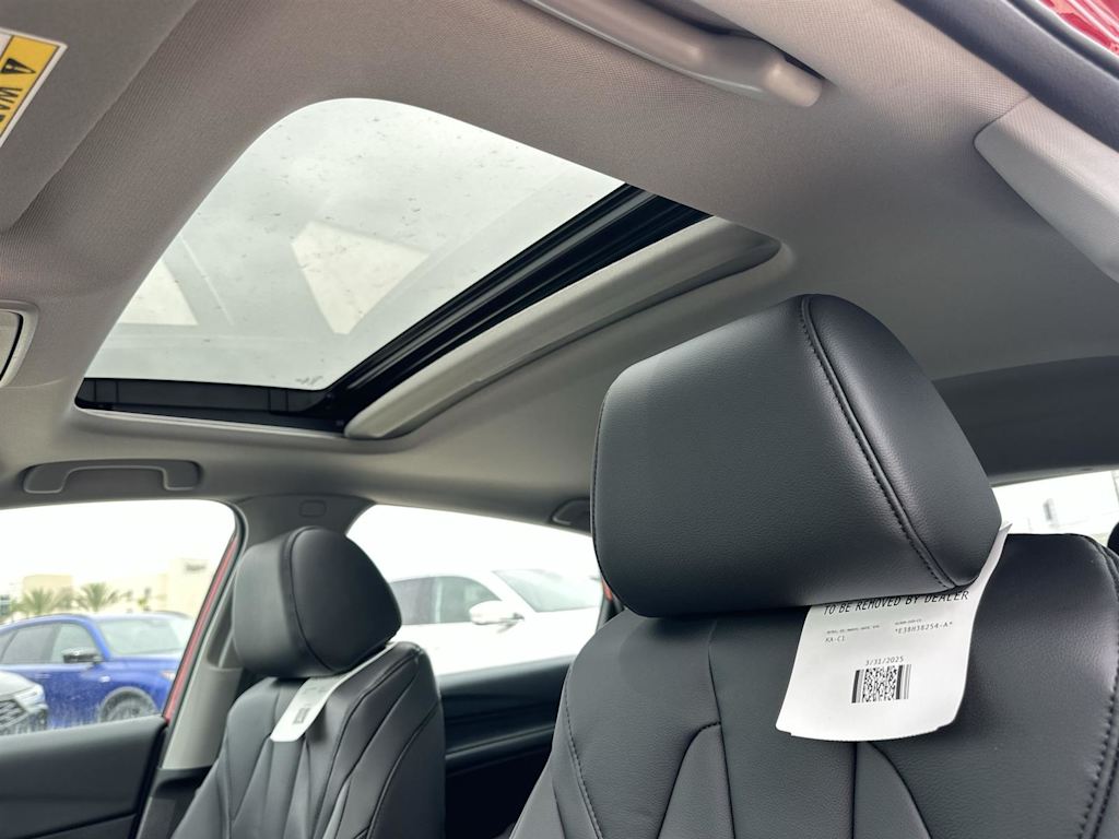 Thumbnail: 2025 Acura Integra - 31