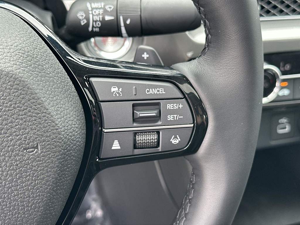 Thumbnail: 2025 Acura Integra - 24