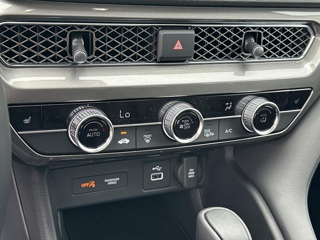 Thumbnail: 2025 Acura Integra - 26