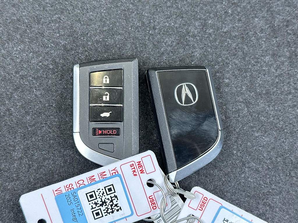 Thumbnail: 2025 Acura Integra - 19