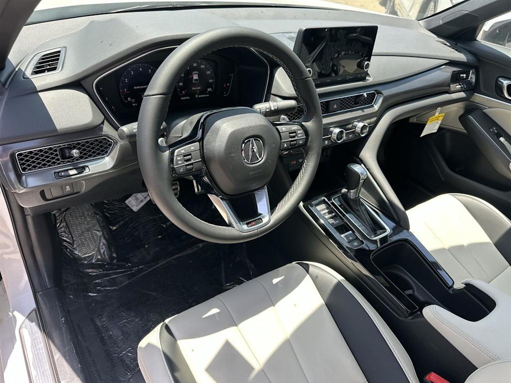 Thumbnail: 2025 Acura Integra - 2