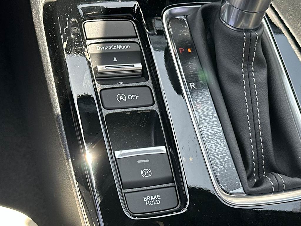 Thumbnail: 2025 Acura Integra - 25