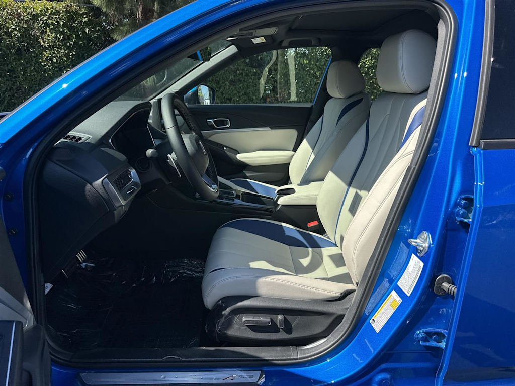 Thumbnail: 2026 Acura Integra - 10