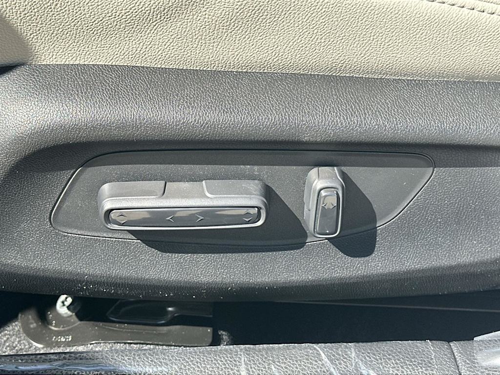 Thumbnail: 2026 Acura Integra - 21