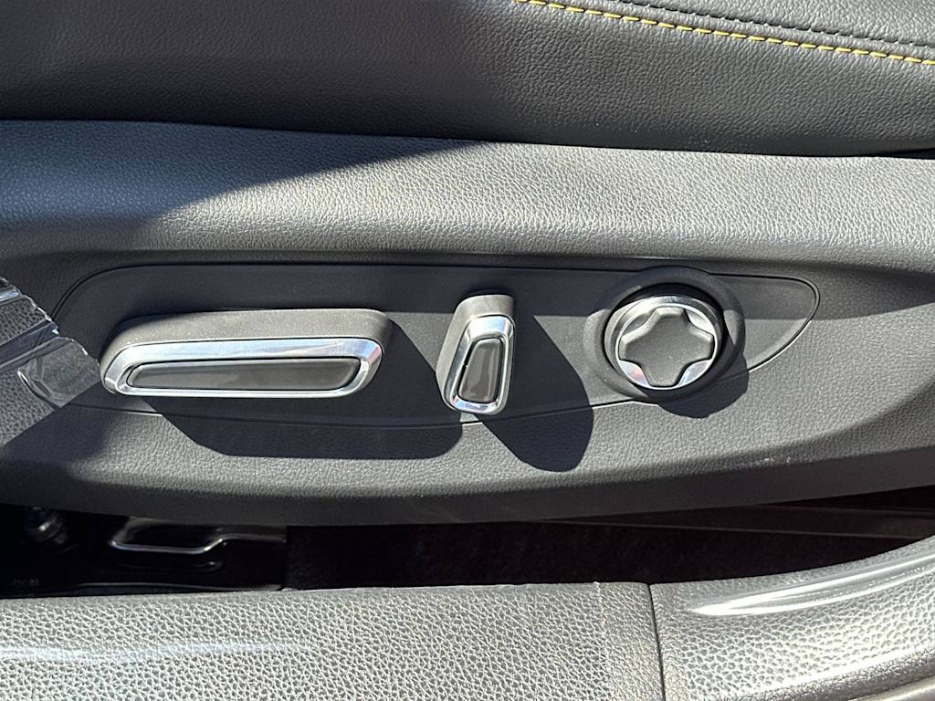 Thumbnail: 2026 Acura Integra - 23