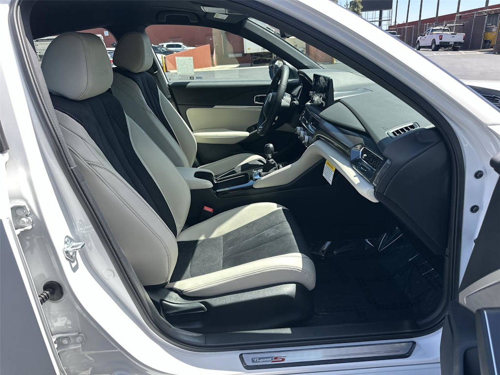 Thumbnail: 2026 Acura Integra - 12