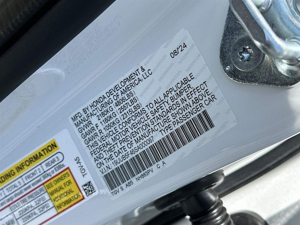 Thumbnail: 2025 Acura TLX - 19