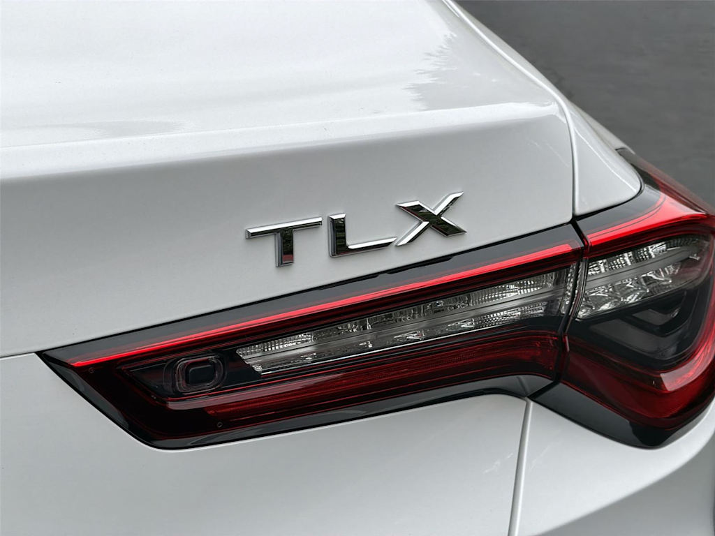 Thumbnail: 2025 Acura TLX - 21